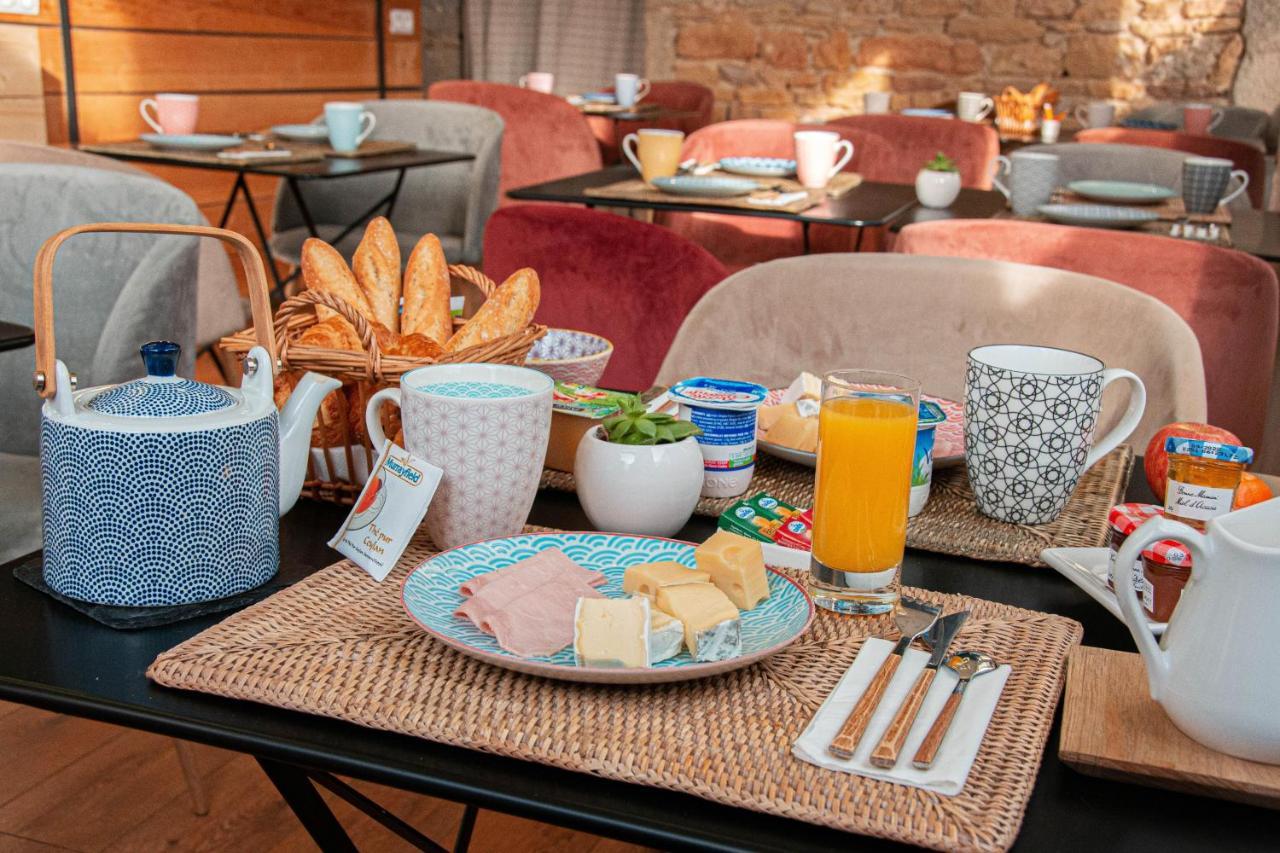 Hotelo Charite Hotel 3*
