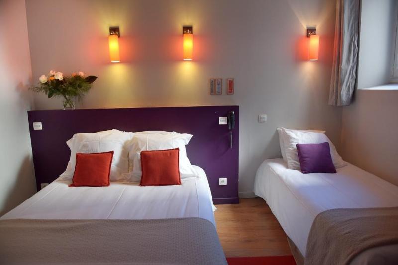 Hotelo Hotel 3*