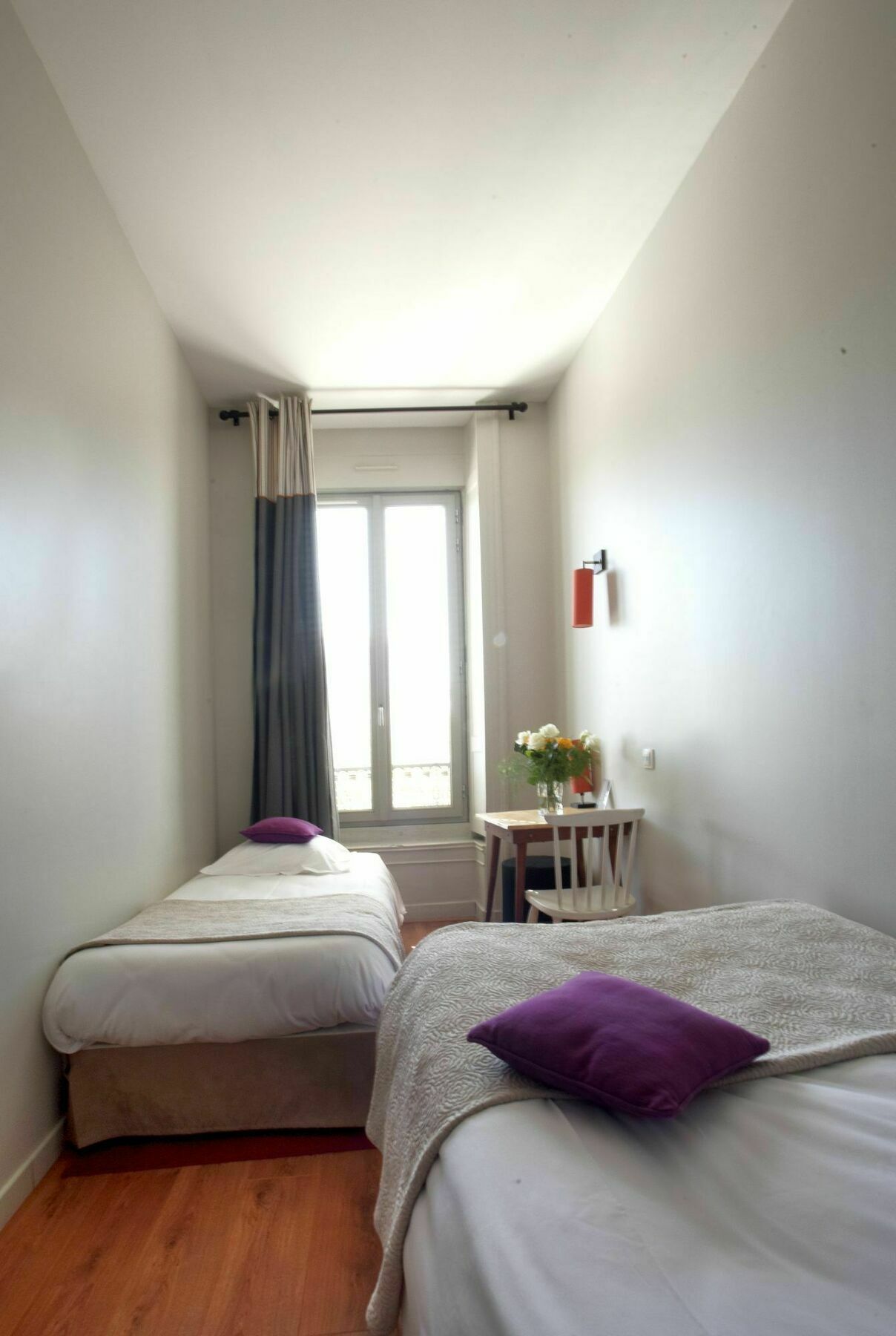 Hotelo Hotel